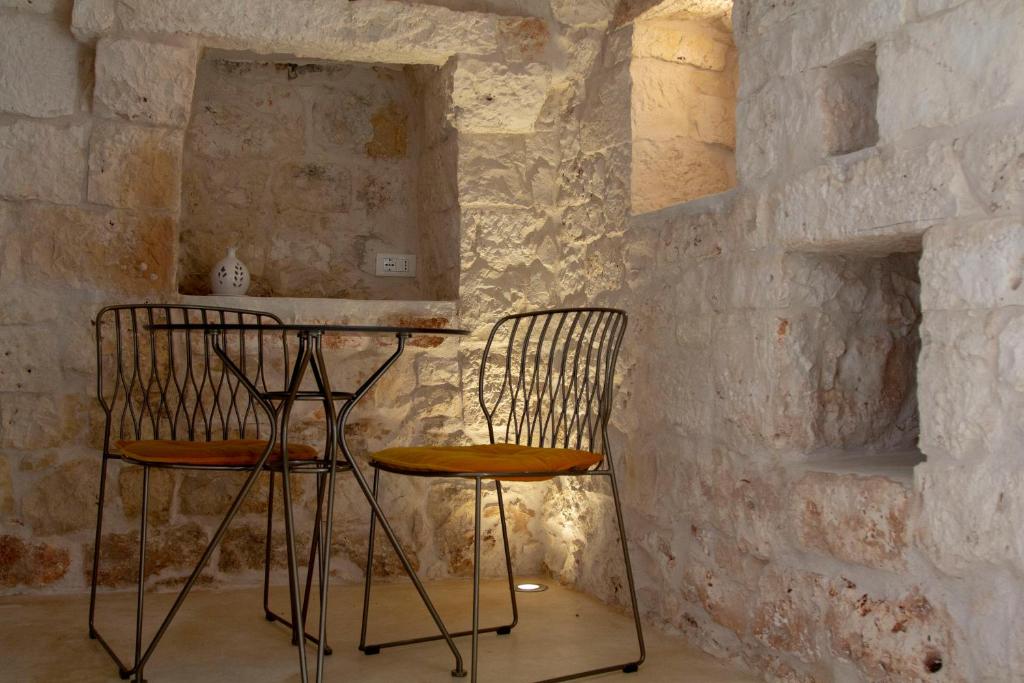 white moon holiday home room 2